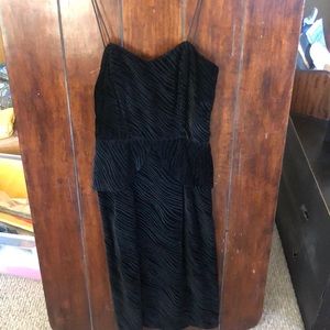 Glenrob - Vintage velvet black dress,  beautiful wavy lines, flattering hip flap